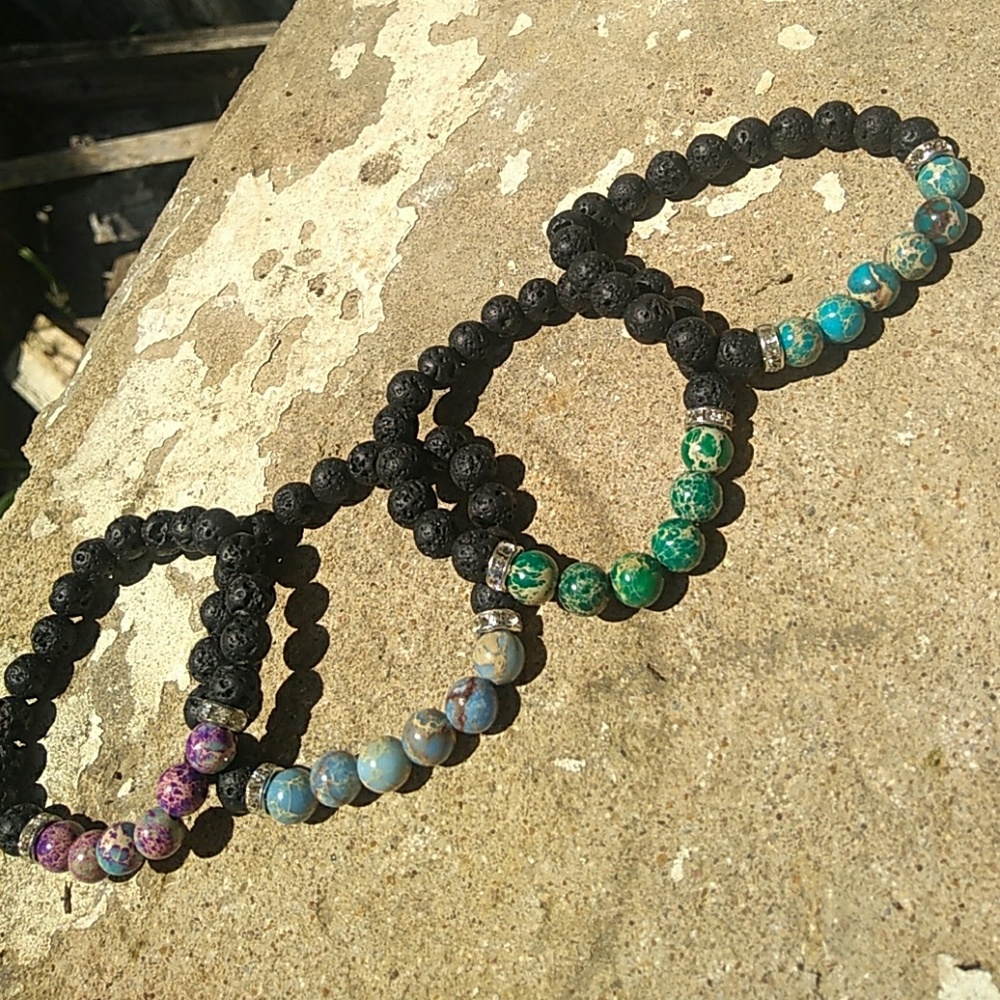 Jasper lava rock Bracelets - Picture 2 of 6